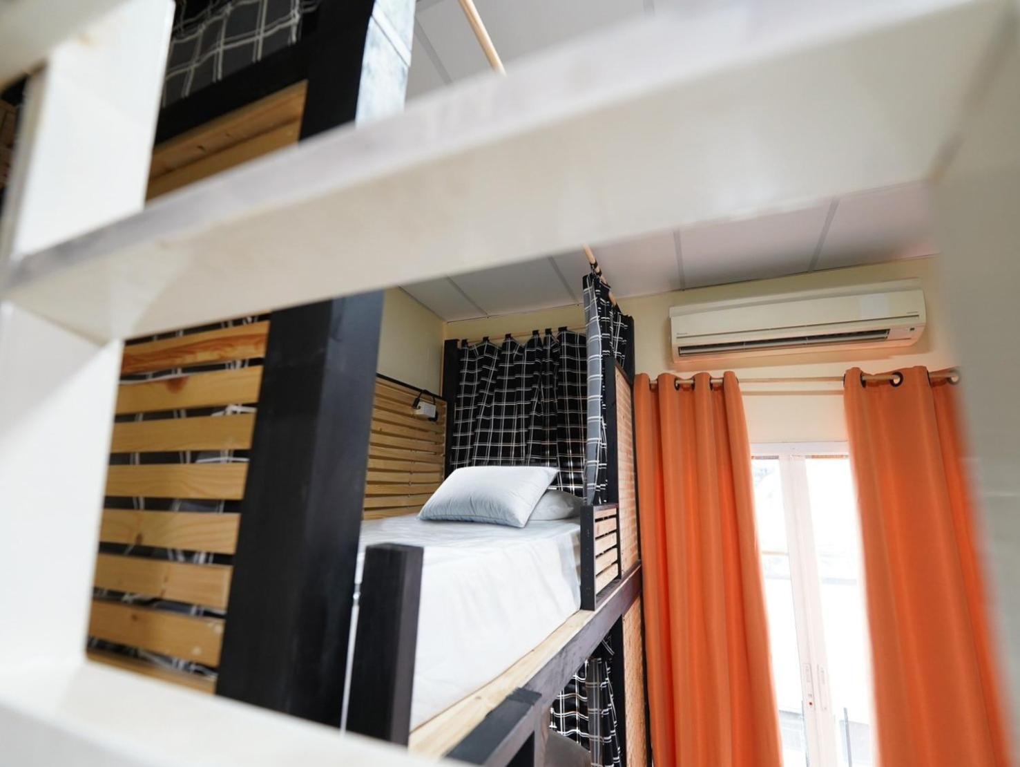 Ez Sleep @ Ratchada 19 Vandrehjem Bangkok Eksteriør billede